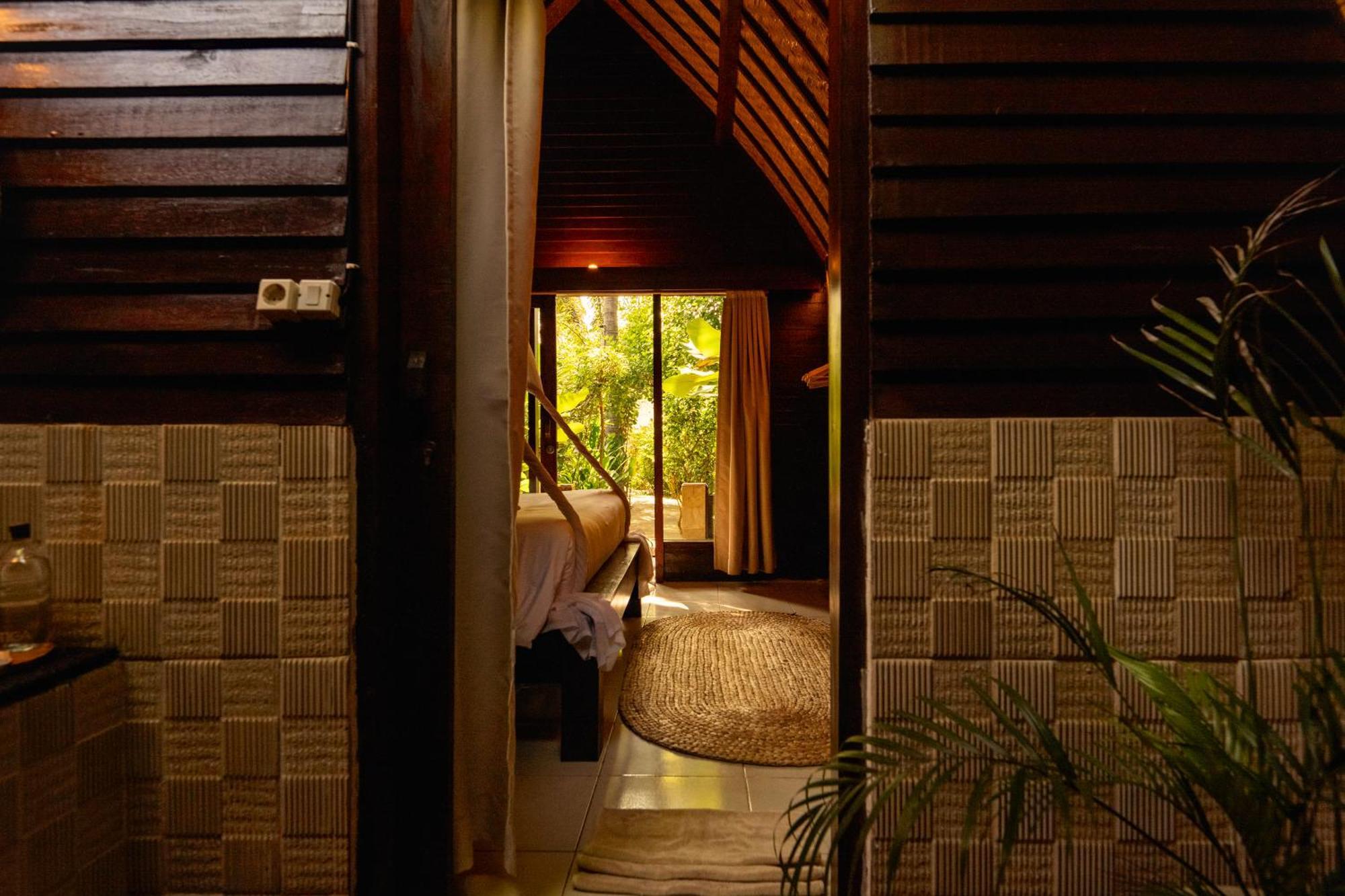 Selvatica Hotel Гили Еър Екстериор снимка
