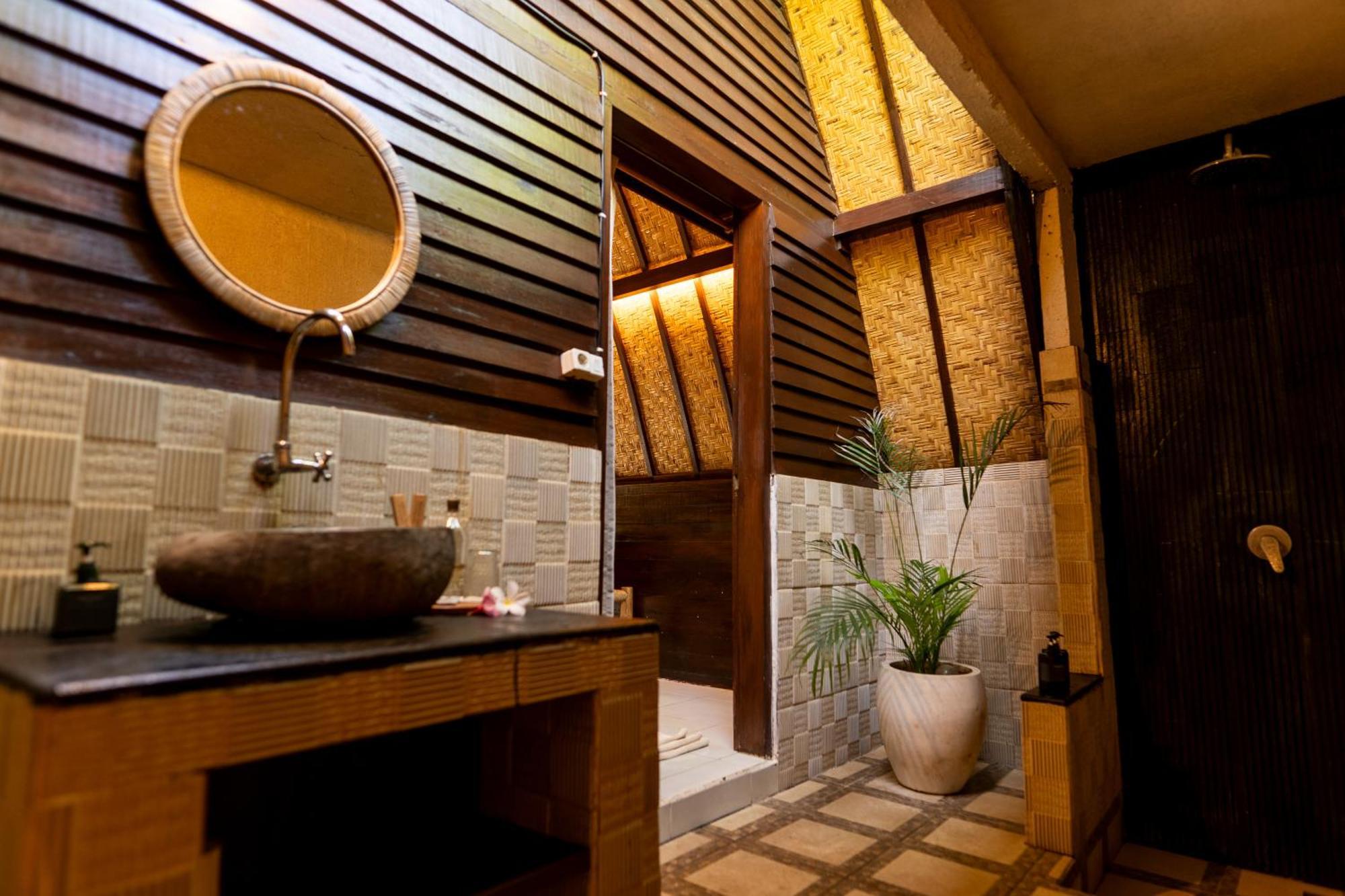 Selvatica Hotel Гили Еър Екстериор снимка