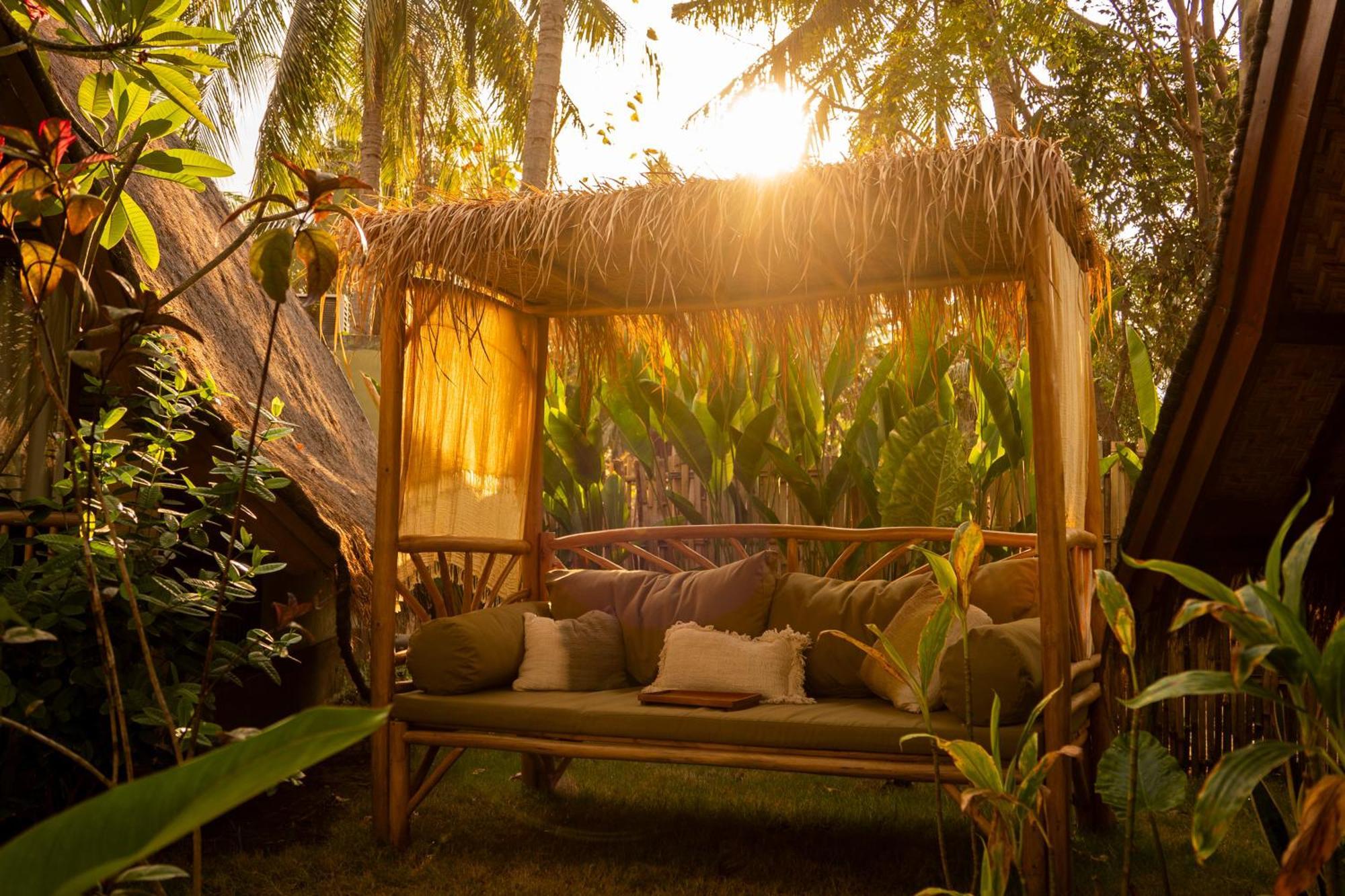 Selvatica Hotel Гили Еър Екстериор снимка